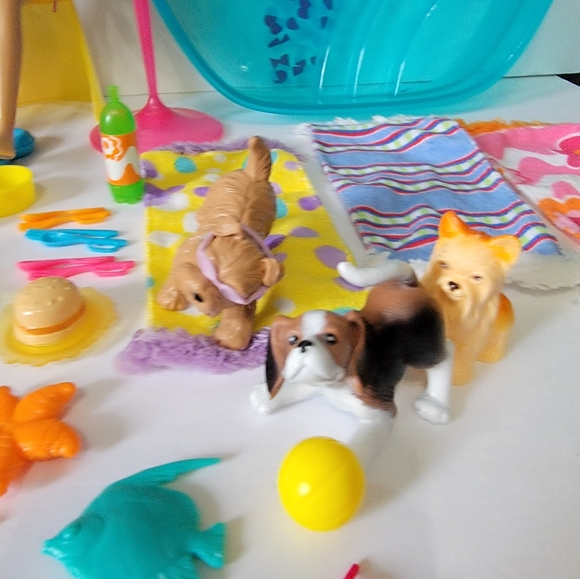 Vintage BARBIE WEE 3 FRIENDS POOL And Patio PARTY PLAYSET MATTEL 2004 - Picture 10 of 15